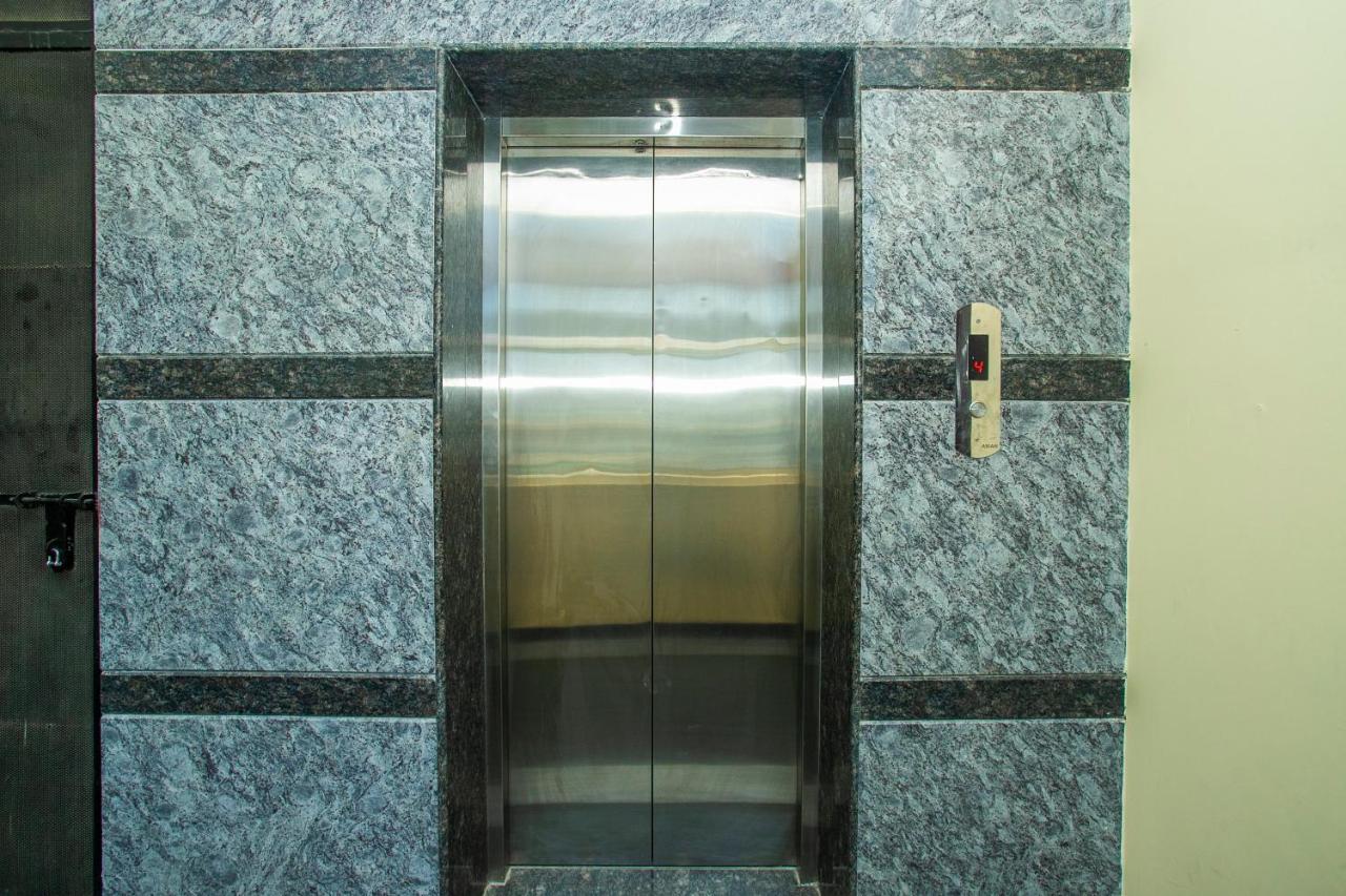 Oyo 22837 Chairmen'S Hotel Μπανγκαλόρ Εξωτερικό φωτογραφία